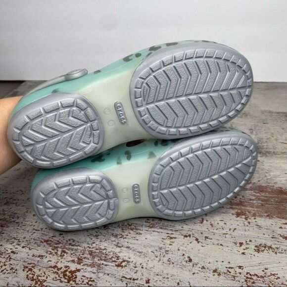 Crocs Women's Carlie Leopard Fade Clog Mule Shoes 6 - Picture 6 of 10